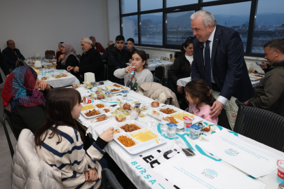 Başkan Şadi Özdemir, vatandaşlarla iftarda buluştu