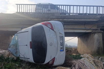 Bursa'da genç sürücü ölümden döndü