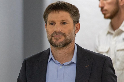 İsrail Maliye Bakanı Smotrich, Hizbullah saldırısında ağır yaralanan oğlunun fotoğrafını paylaştı