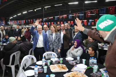 Bursa'da Ramazan'ın bereketi paylaştıkça çoğaldı