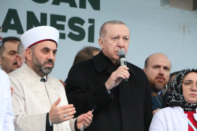 Erdoğan’dan muhalefete: “Füzeler uçuşuyor, umurlarında değil”