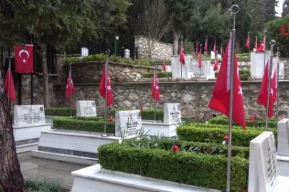 Şehit ailelerinden bayram ziyareti