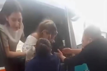 Yolculuk sırasında sancılanan kadın dolmuşta doğum yaptı