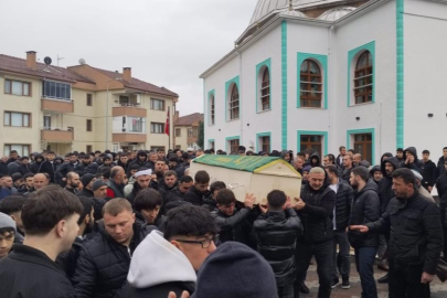 Bursa’da acı veda: Feci kazada ölen genç son yolculuğuna uğurlandı