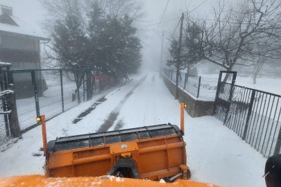Osmangazi Belediyesi’nden Bayramda Karla Kesintisiz Mücadele