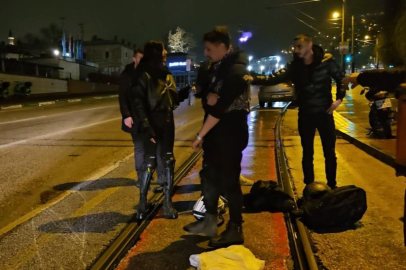 Bursa'da su birikintisine giren motosikletli yere kapaklandı