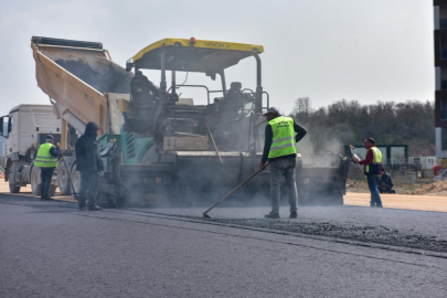 Büyükşehirle yeni yerleşimlere modern yollar