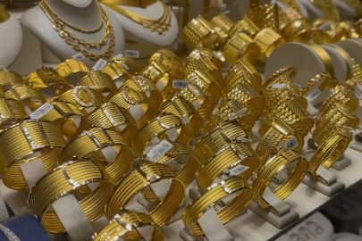 Altında bankalar ile canlı piyasadaki makas gramda 500 lirayı geçti