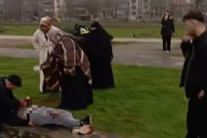 Bursa’da bıçaklı kavga...Boğazı kesilen kişi hayatını kaybetti