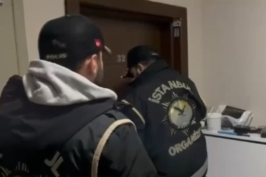 İstanbul'da FETÖ operasyonu: 25 gözaltı