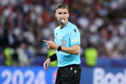 Türkiye - Romanya maçını François Letexier yönetecek