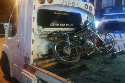 14 yaşındaki motosiklet sürücüsünün akrobasi tutkusu kazaya neden oldu