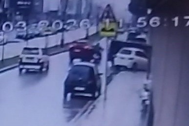 Bursa'da bir anlık dalgınlık kazayı getirdi