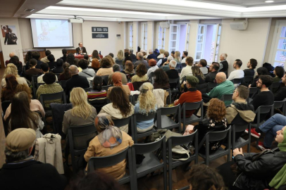 Bursa'da felsefe söyleşilerine yoğun ilgi