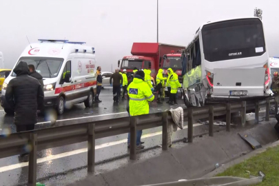 Kuzey Marmara Otoyolu’nda polis servis minibüsü kaza yaptı