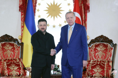 Cumhurbaşkanı Erdoğan, Ukrayna Devlet Başkanı Zelenskiy ile bir araya geldi