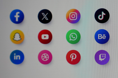 Sosyal medya devlerinin "temsilcilik" oyunu