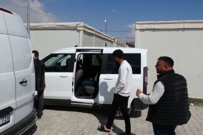 Tartıştığı dini nikahlı eşi ile bacanağına kurşun yağdırdı