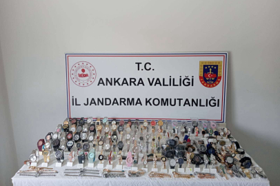 Kaçak saat operasyonunda 3,2 milyon liralık ürün ele geçirildi