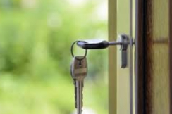 T.C. BURSA SULH HUKUK MAHKEMELERİ SATIŞ MEMURLUĞUNDAN TAŞINMAZ İLANI