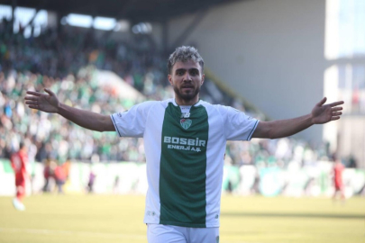 Timsah’ta yeni gol kralı geliyor