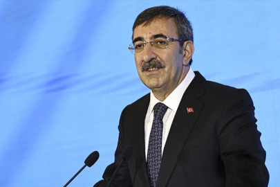 Cumhurbaşkanı Yılmaz: “Lojistikte alternatifleri artırıyoruz”