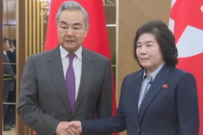Kuzey Kore lideri Kim, Çin Dışişleri Bakanı Wang ile görüştü