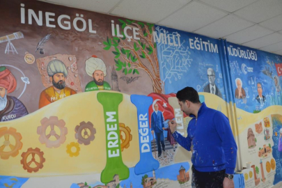Türkiye Yüzyılı Maarif Modeli müfredatını duvara resmetti