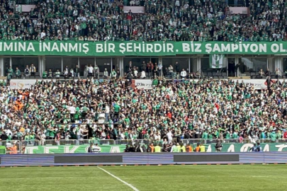 Ankara Demirspor - Bursaspor maçı öncesi tribünde kavga