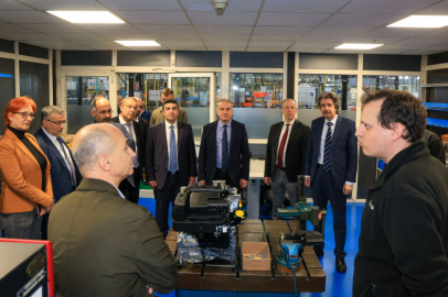 BUÜ’den OYAK Renault’ya iş birliği ziyareti