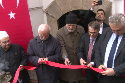 Bursa'da Abdüllatif Kudsi Türbesi yeniden ziyarete açıldı