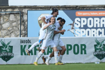 İnegöl Kafkas Spor Kulübü şampiyon oldu, 2. Lig'e yükseldi