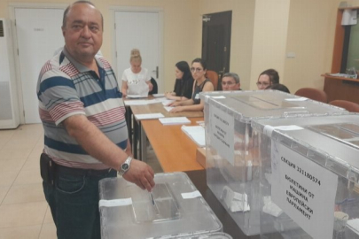 ⁠Bursa'da Bulgaristan Türkleri sandık başında