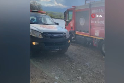 Barajda mahsur kalan pelikan böyle kurtarıldı