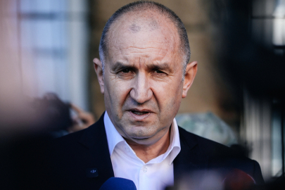 Bulgaristan’da seçimin galibi eski Cumhurbaşkanı Radev’in partisi oldu