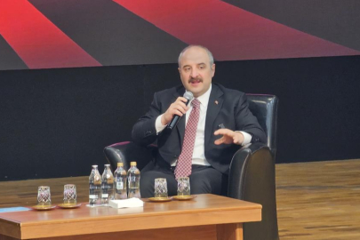 Varank: "Türkiye Yüzyılı’nı mazlum milletler için de inşa etmek mecburiyetindeyiz"