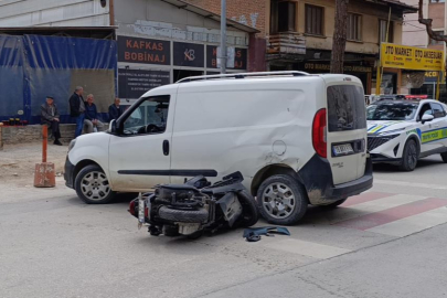 Bursa’da yola aniden çıkan araç kazaya yol açtı: 1 yaralı
