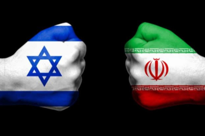 Tahran'da ABD ve İsrail'e karşı füzelerle gövde gösterisi