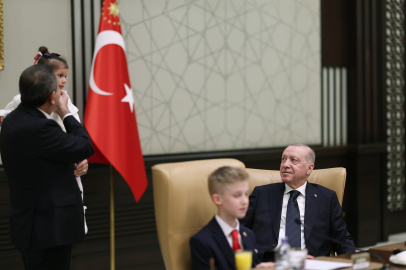 Cumhurbaşkanı Erdoğan koltuğunu Civan Boran’a bıraktı