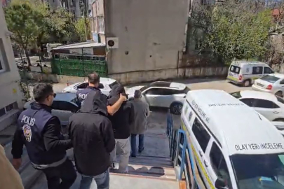 Sosyal medya üzerinden fuhuşa aracılık yapan 5 şüpheli yakalandı