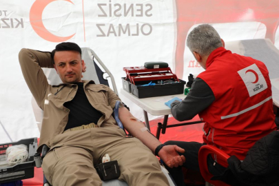 BARÜ’de kan bağışı kampanyası yoğun katılımla tamamlandı