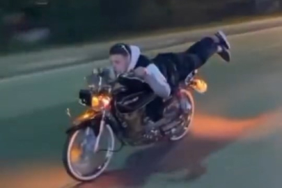 Bursa'da motosiklet üzerinde tehlikeli şov
