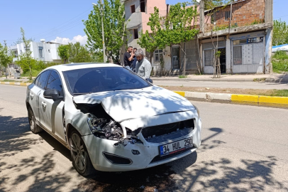Aracın önünü keserek sürücüyü darp ettiler