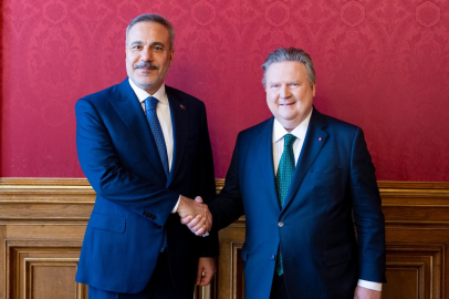Dışişleri Bakanı Fidan, Viyana Eyalet Başbakanı Ludwig ile bir araya geldi