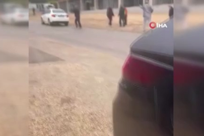 Bursa’da sopalı kavga: Çekici sürücüsü aracı esnafın üzerine sürdü