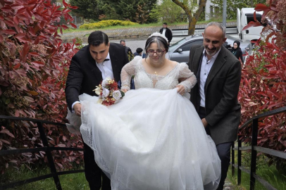 Elif'in gelinlik giyme hayali gerçek oldu