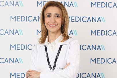 "Makyaj yaparken göz sağlığınızdan olmayın"