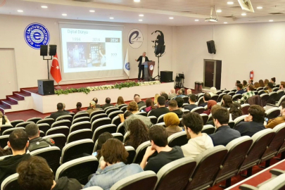 "Veriyi kontrol eden dünyayı kontrol eder"