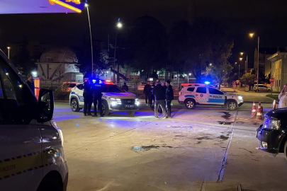 Akaryakıt istasyonunda bıçaklı kavga: 1 ölü, 2 yaralı