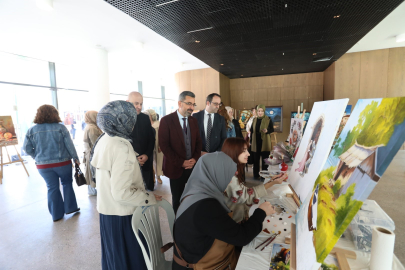 İnesmek yağlı boya kursiyerlerinin eserleri görücüye çıktı